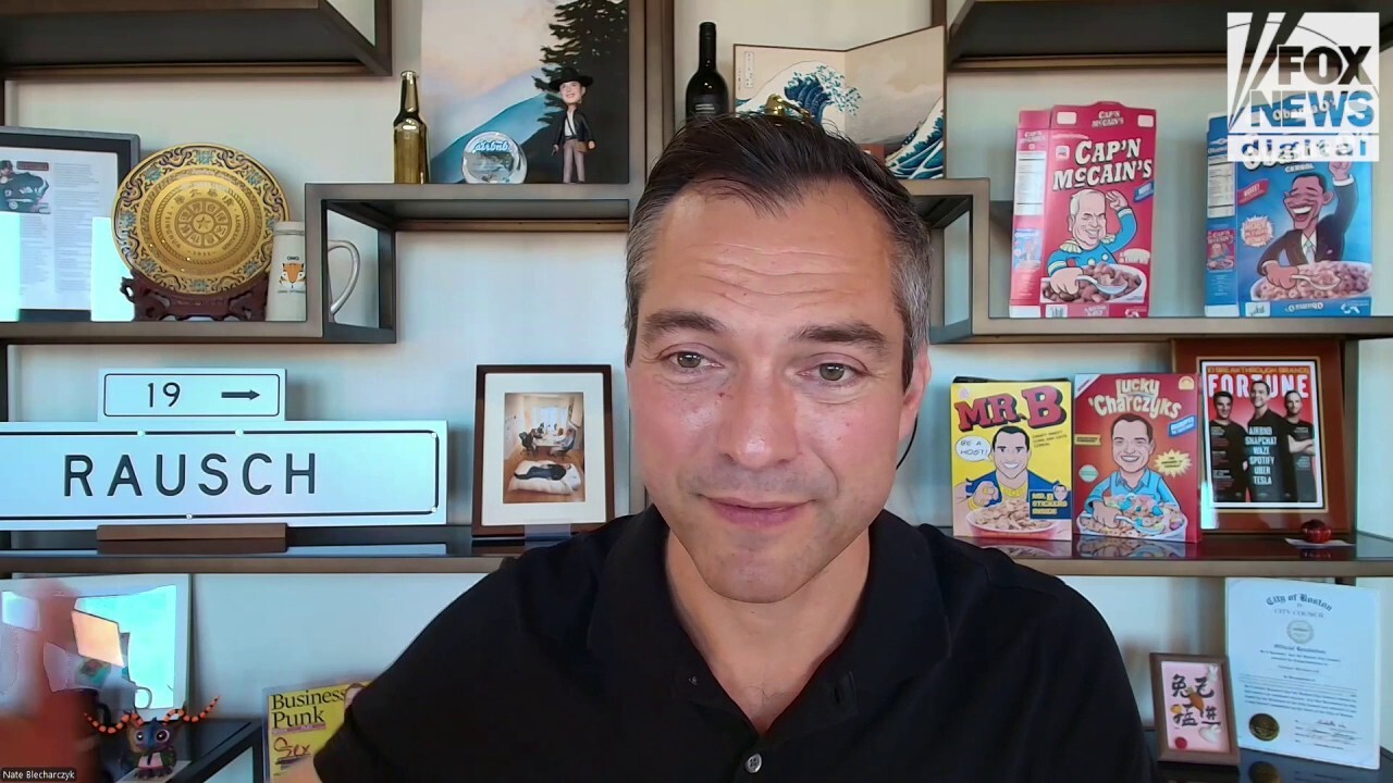 Airbnb co-founder explains the launch of a co-host network to attract more hosts